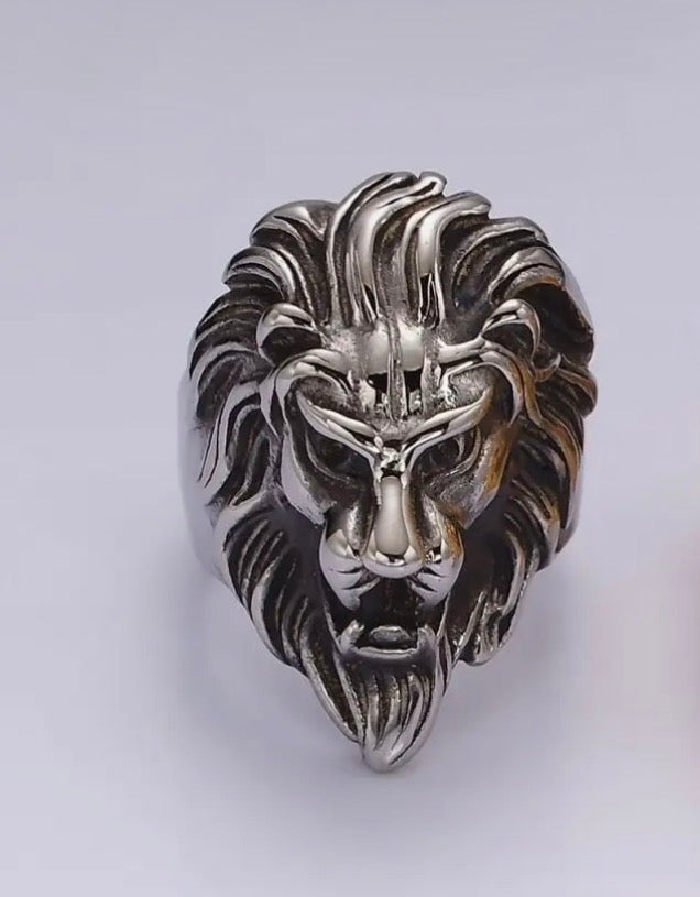 Stainless Steel Lion Head King Animal Ring Silver