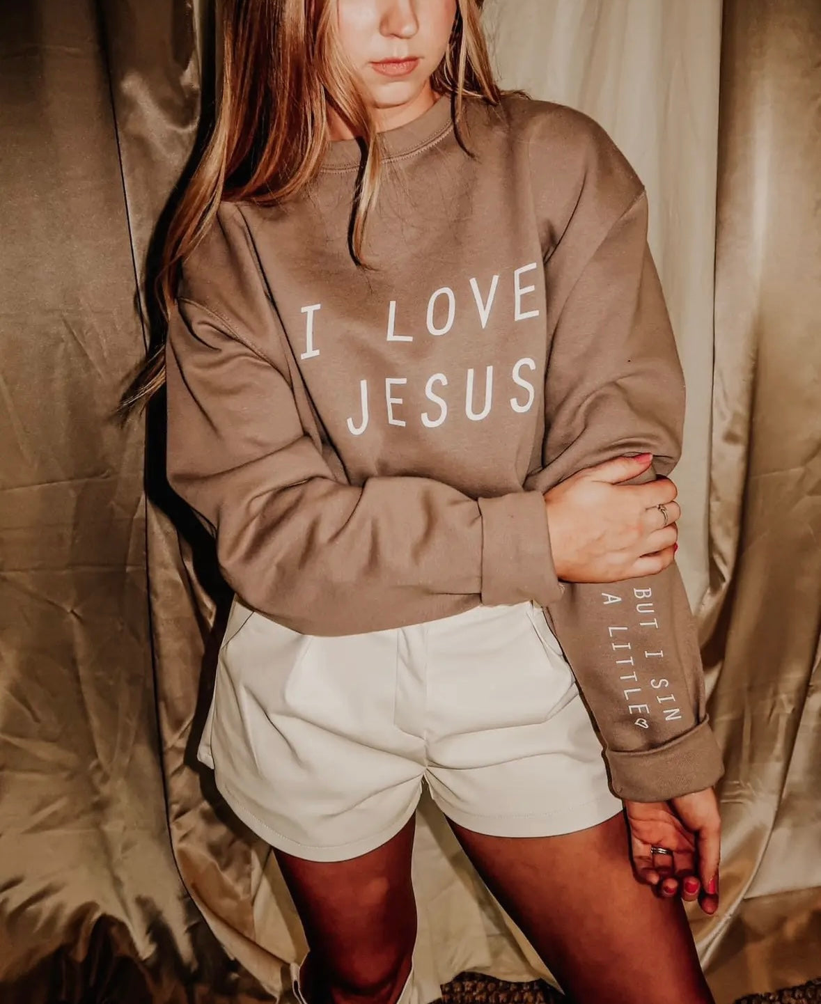 I Love Jesus, Sweatshirt.