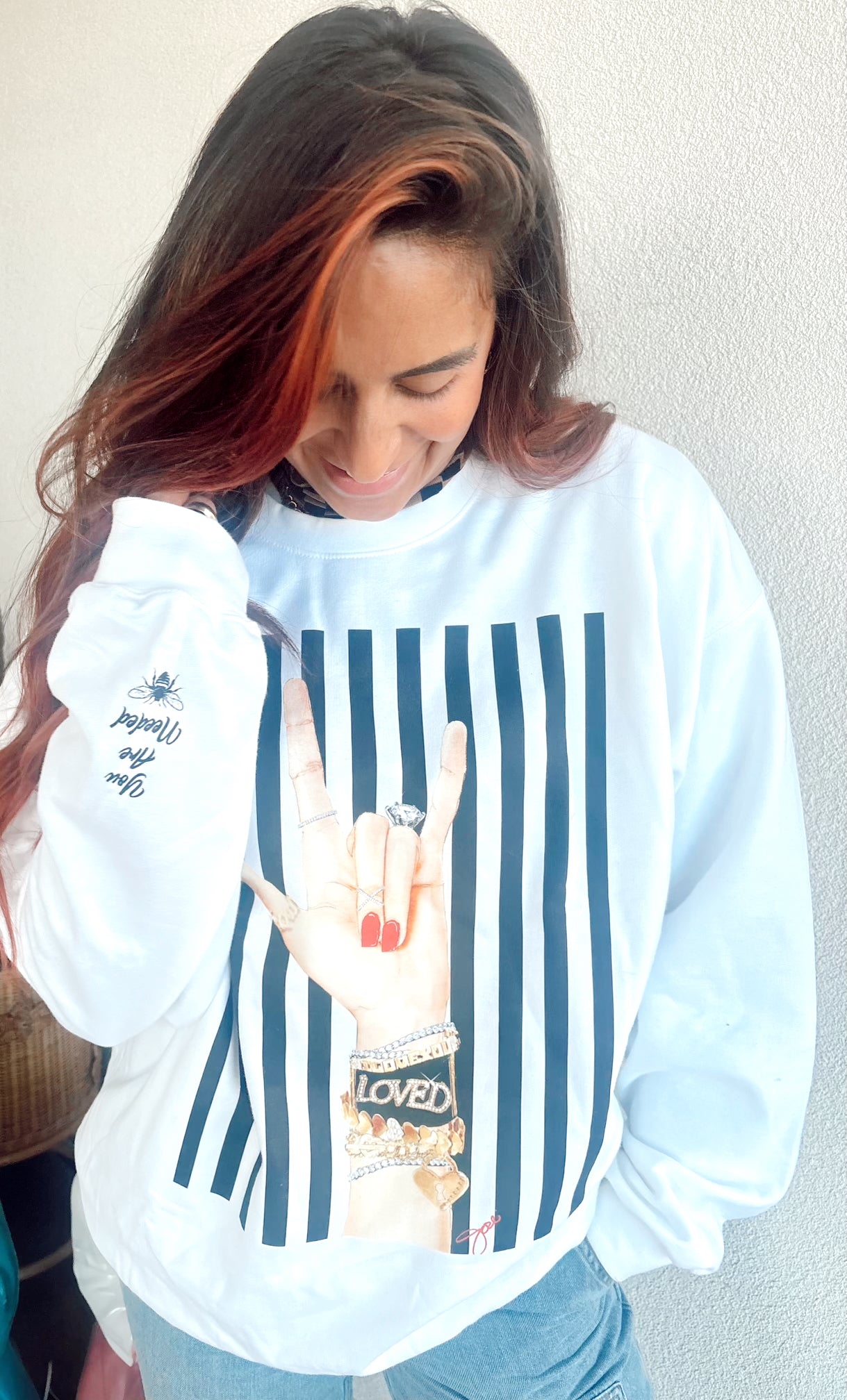 “I LOVE YOU SIGN” 🤟🏽 crewneck// LIMITED EDITION