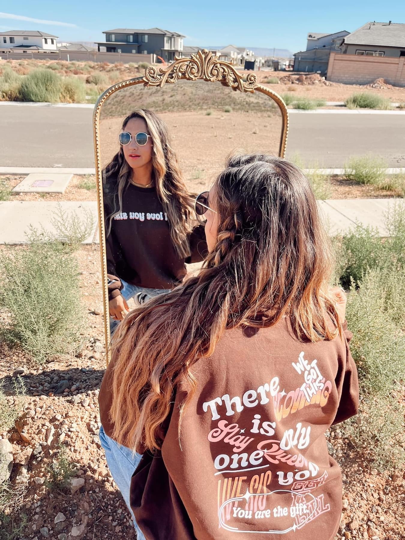 Ultimate HYPE GURL "I love You Sis" Crewneck