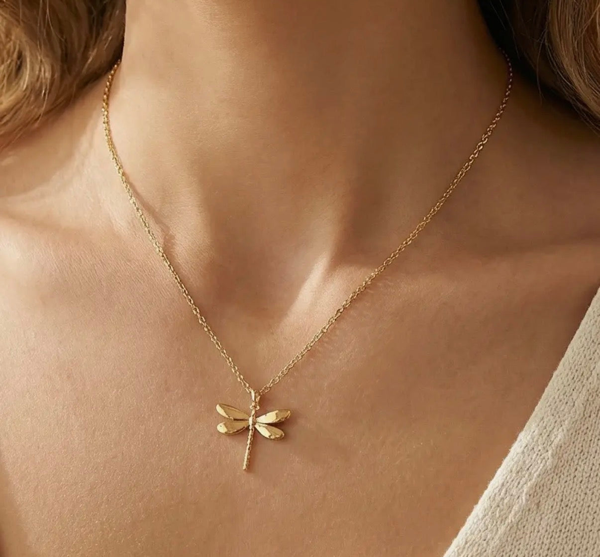 Rose Gold Dragonfly Pendant Necklace