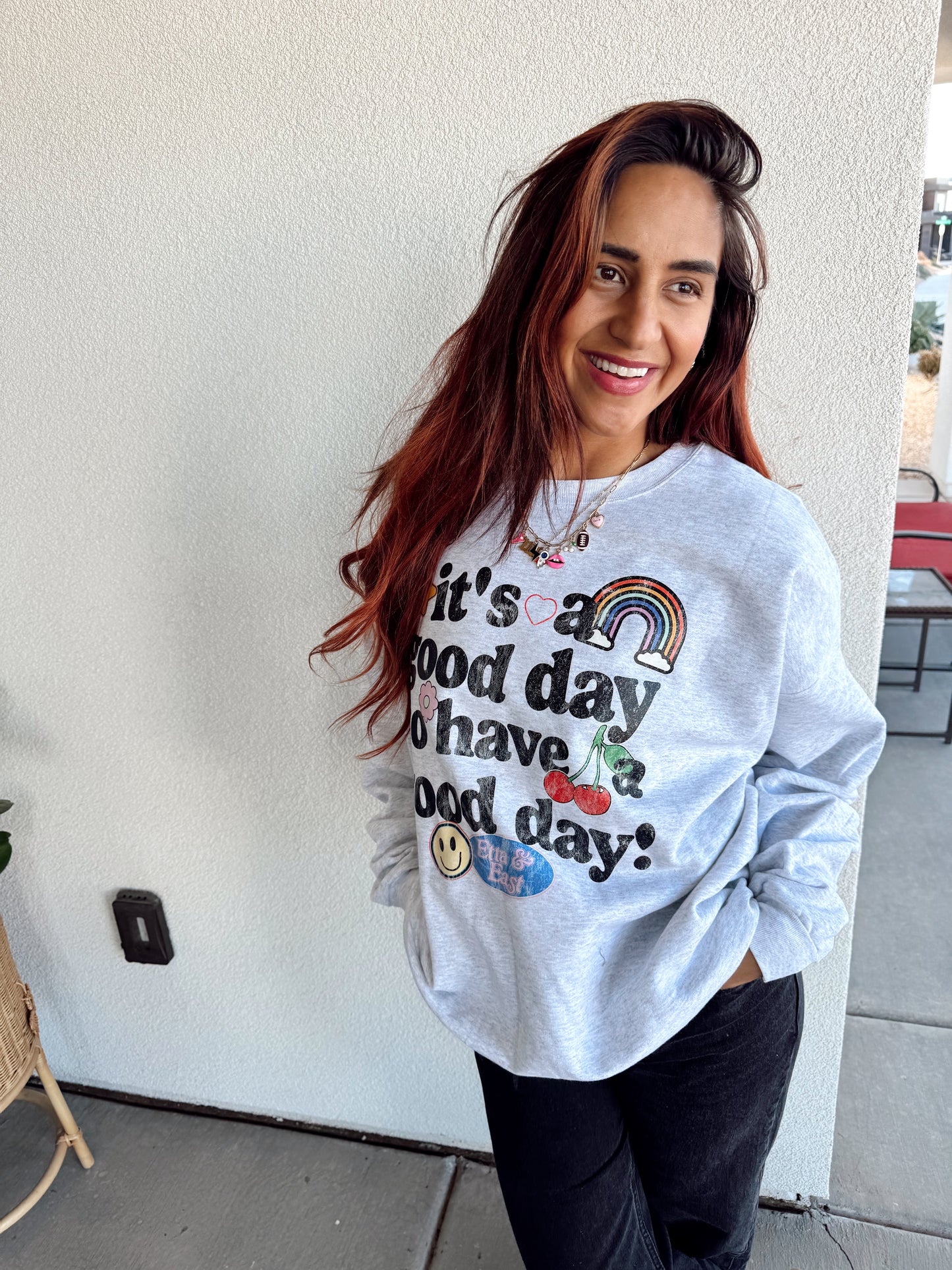 Good Day Graphic sweatshirt